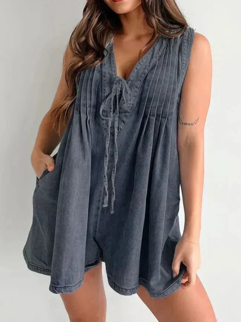 Veveret Sleeveless Pleated V-Neck Romper in Charcoal